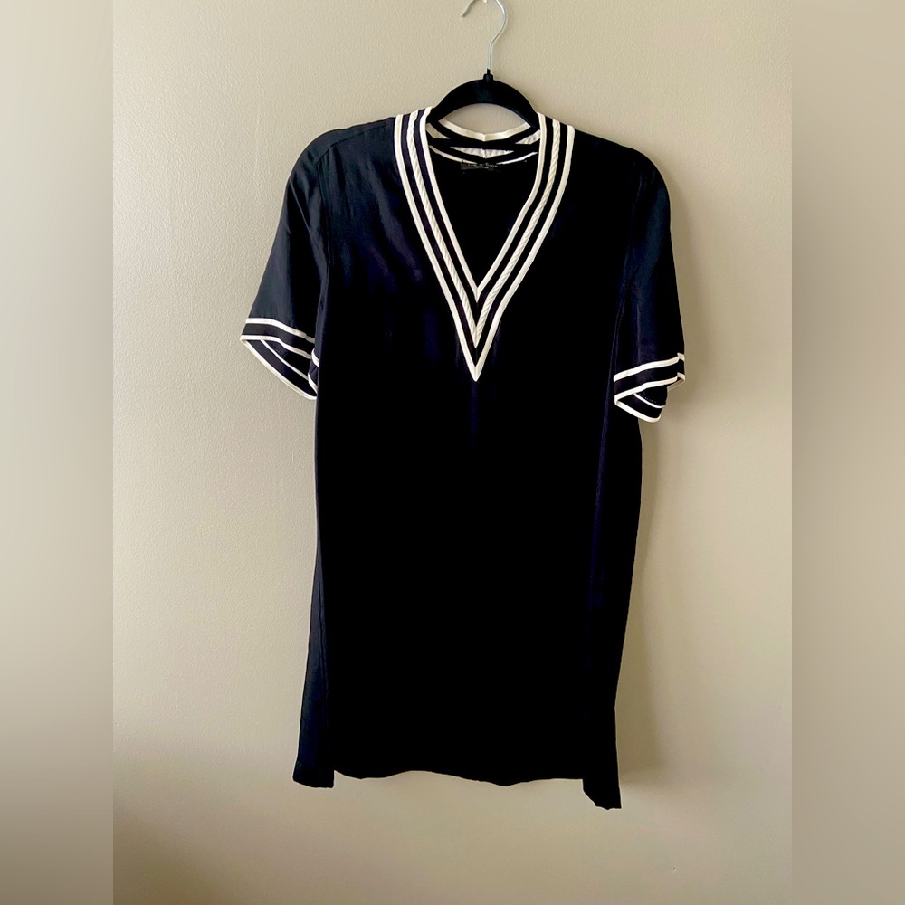 rag and bone black and white short sleeve shift dress with striped accents - Picture 4 of 8